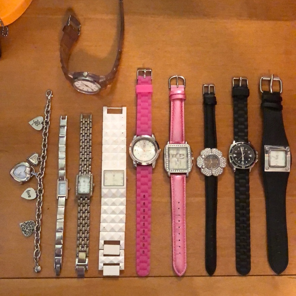 Lot of Watches!